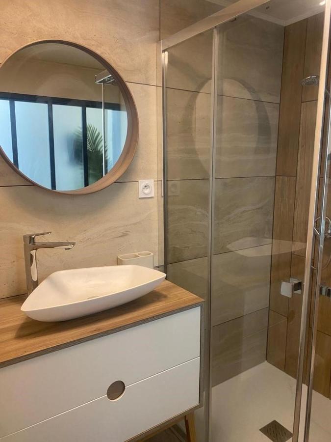 A Lombre Du Magnolia Apartment LʼIsle-sur-la-Sorgue Екстериор снимка